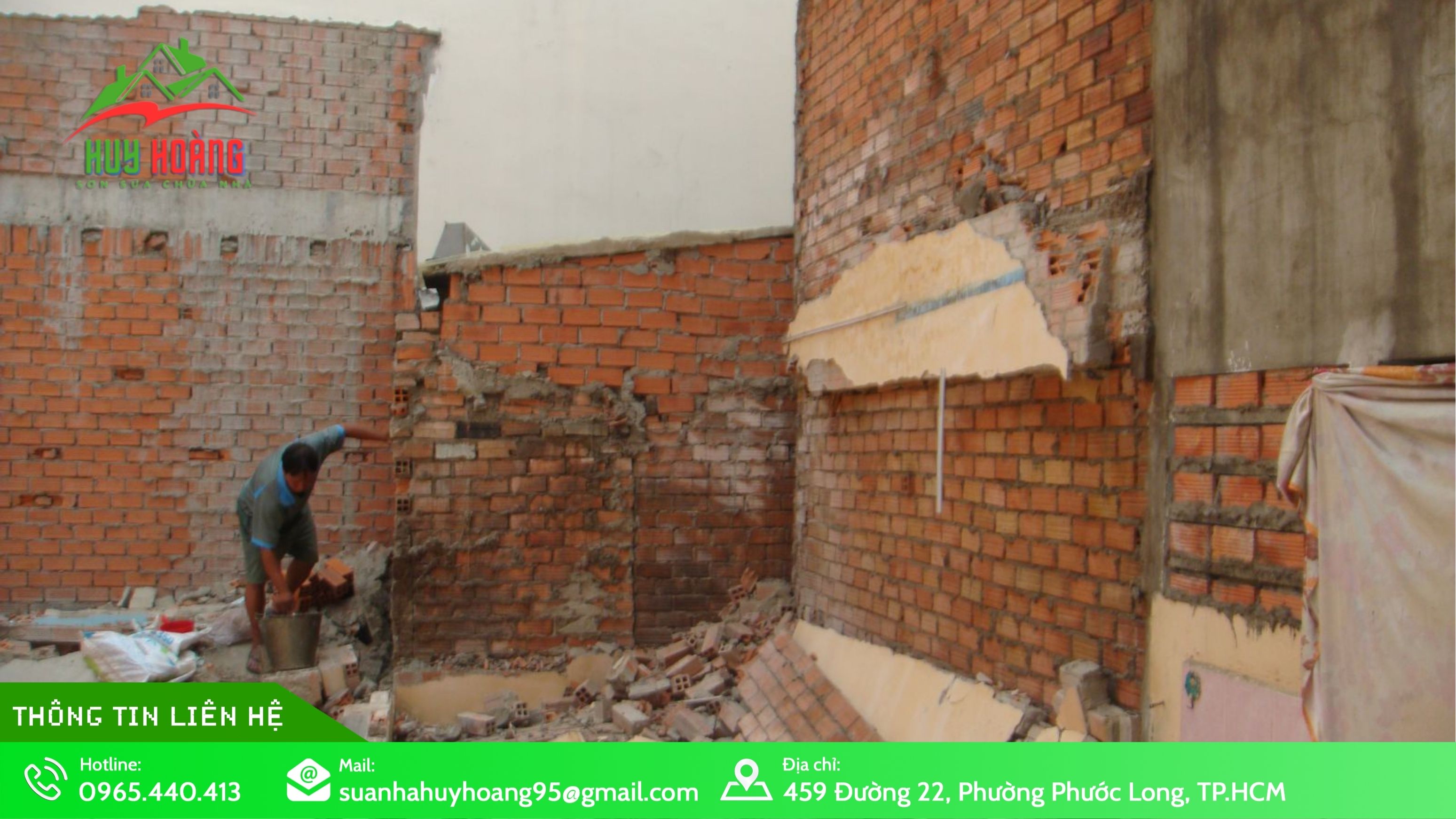 Dịch vụ phá dỡ tường nhà cũ tại TP.HCM
